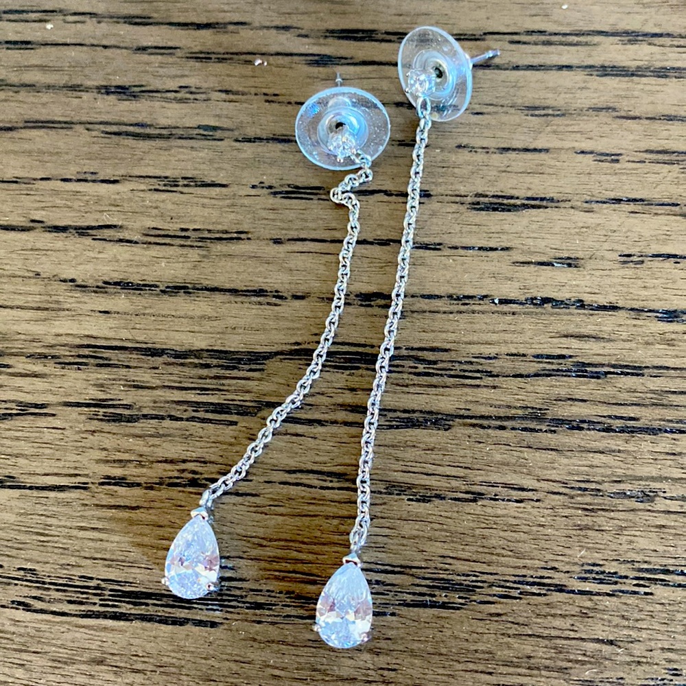 Drop earrings